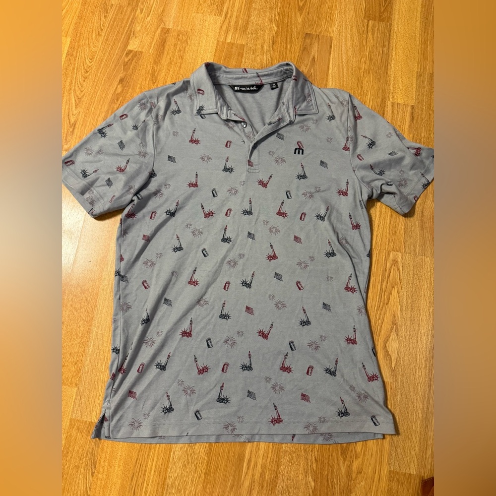 Travis Matthew Justice in Beer Golf Polo Shirt Liberty Fireworks Men's Size M